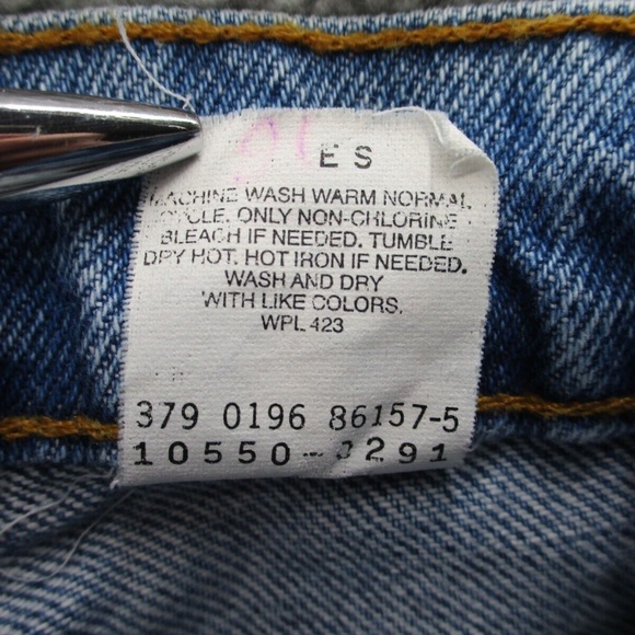 Vintage Levis 550 Relaxed Fit Mom Jeans Juniors 7 Short Tapered High Rise USA - Picture 9 of 14